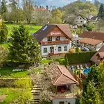 Na Hradcanech Pensionat