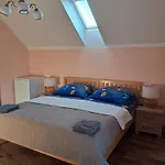 Na Hradcanech 3*