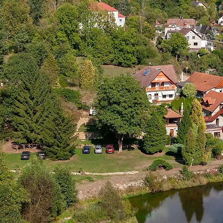 Penzion Na Hradčanech 3*